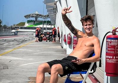 MotoGP 2026. Parla il manager di Quartararo: Fabio non ha firmato niente, ancora. Trattative? Sì, con Honda e altri. Il pilota: Si parla troppo [VIDEO]