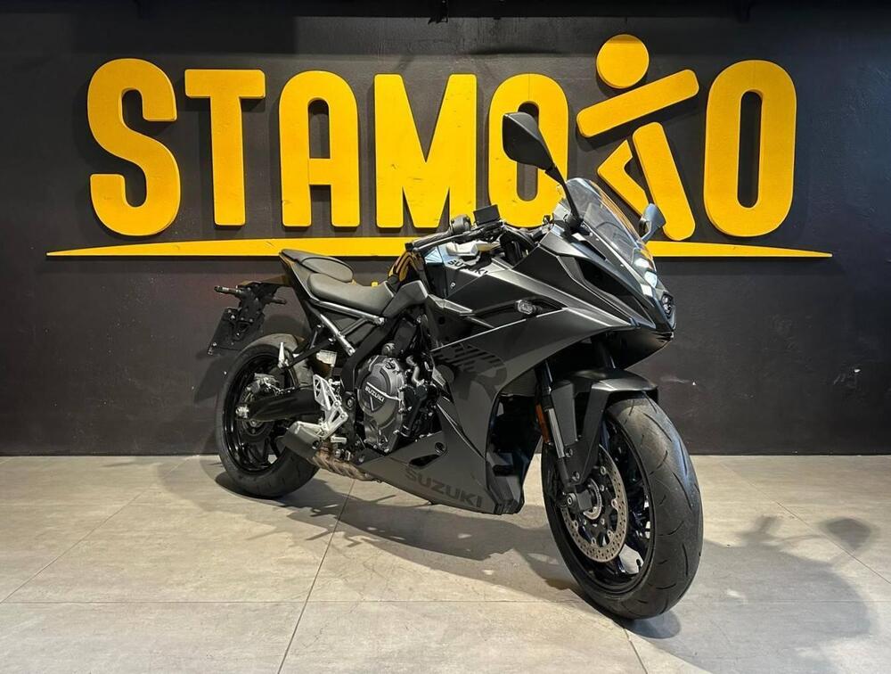 Suzuki GSX-8R (2024 - 26) (2)