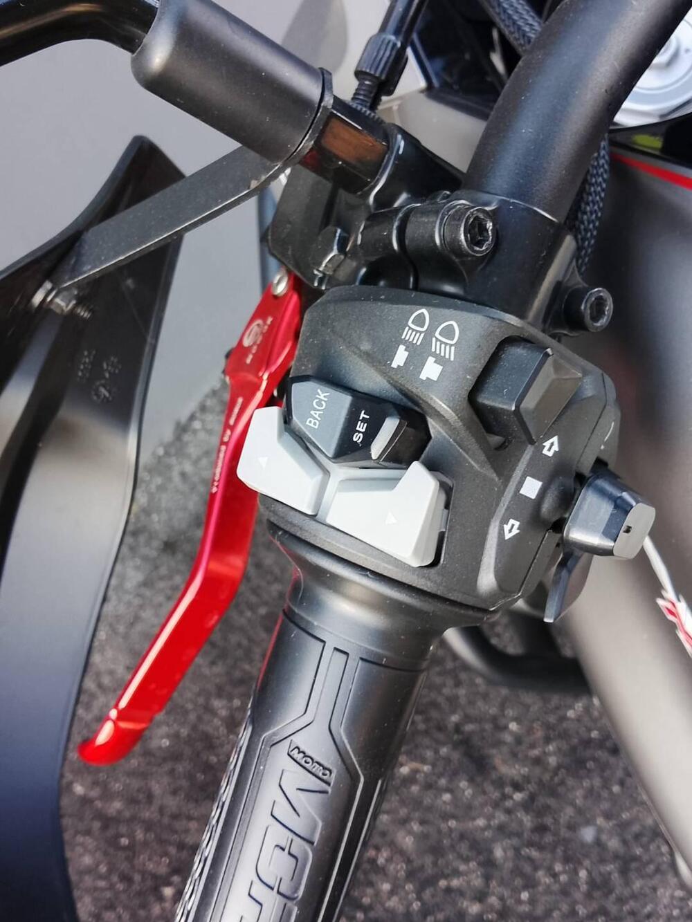 Moto Morini X-Cape 650 (2021 - 26) (5)