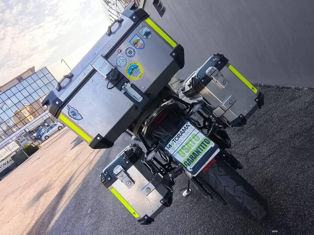 Moto Morini X-Cape 650 (2021 - 26) (6)