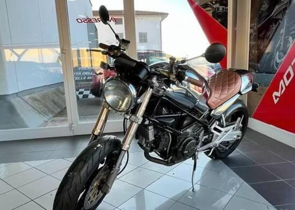 Ducati Monster 900 (1997 - 98) (8)