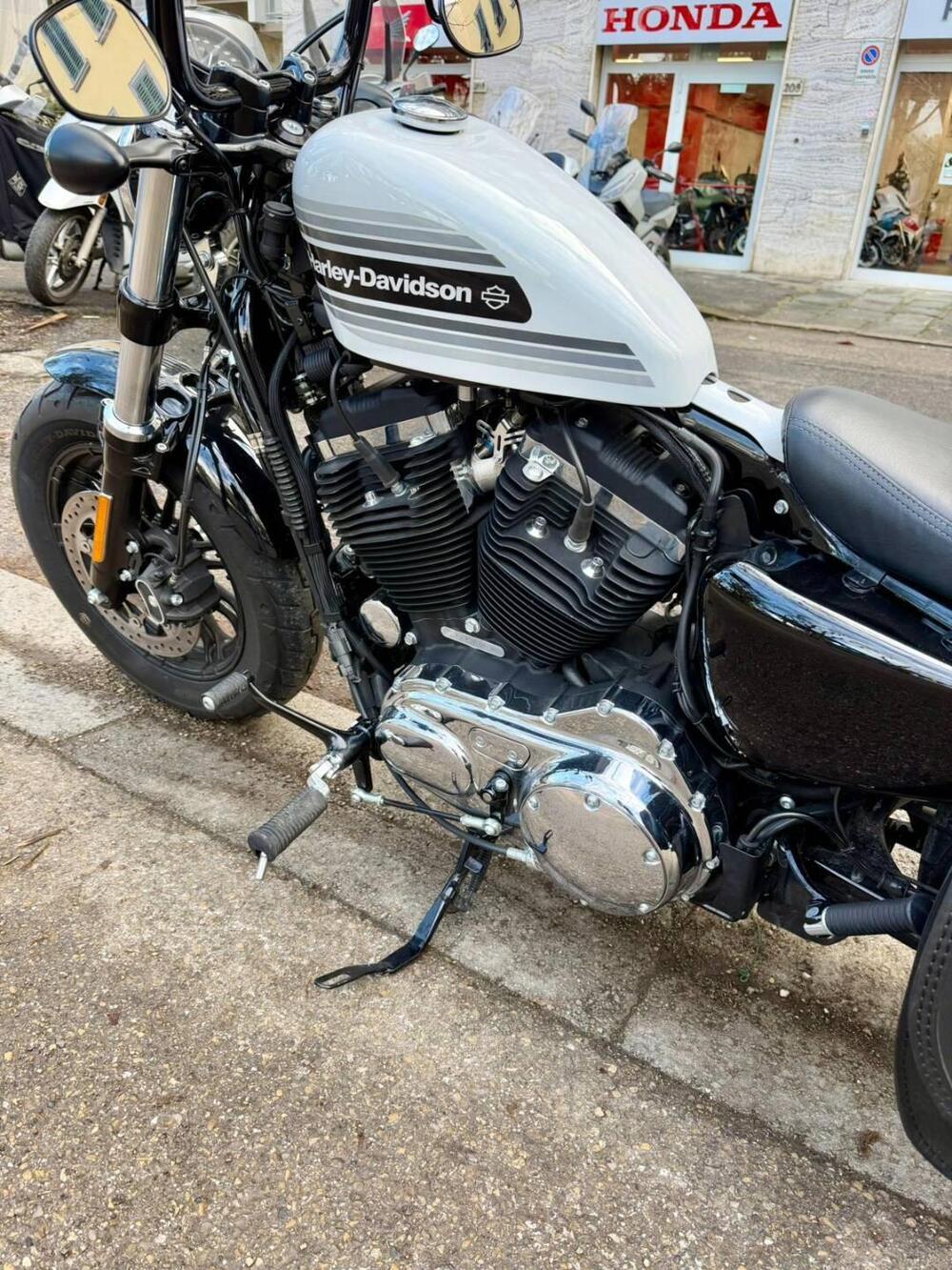Harley-Davidson 1200 Forty-Eight Special (2018 - 20) (6)