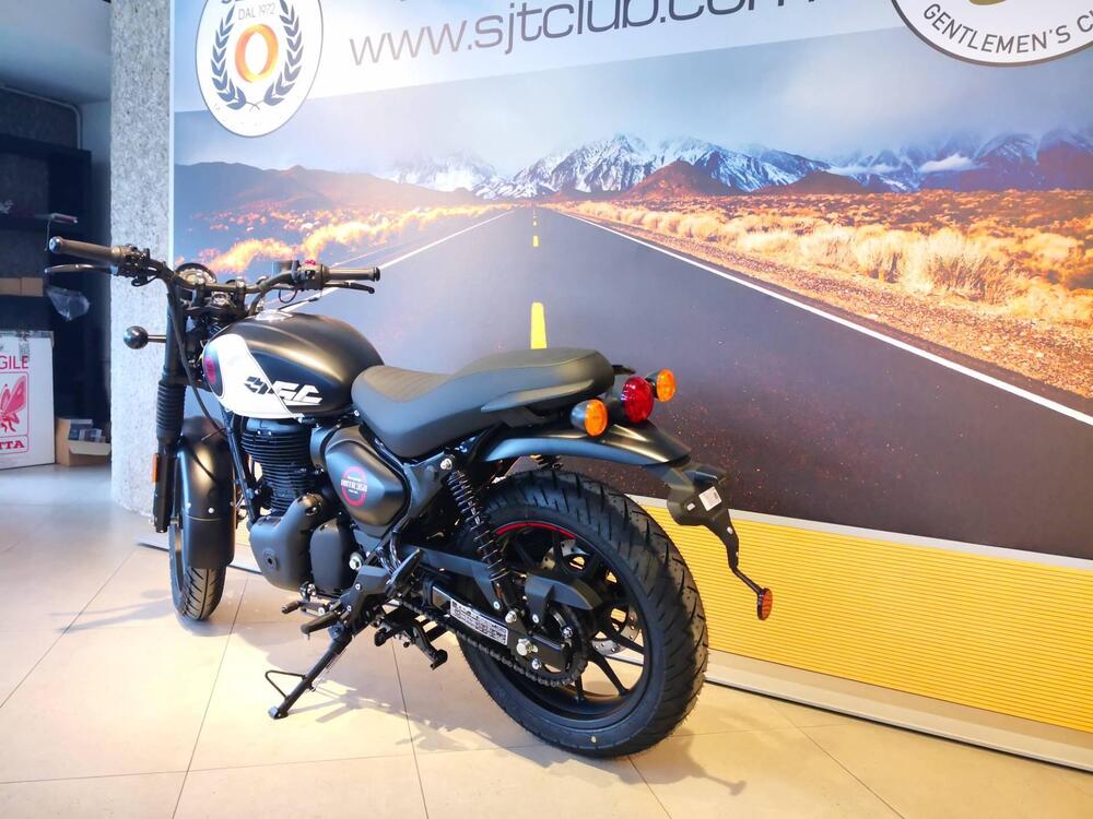 Royal Enfield HNTR 350 (2022 - 26) (9)
