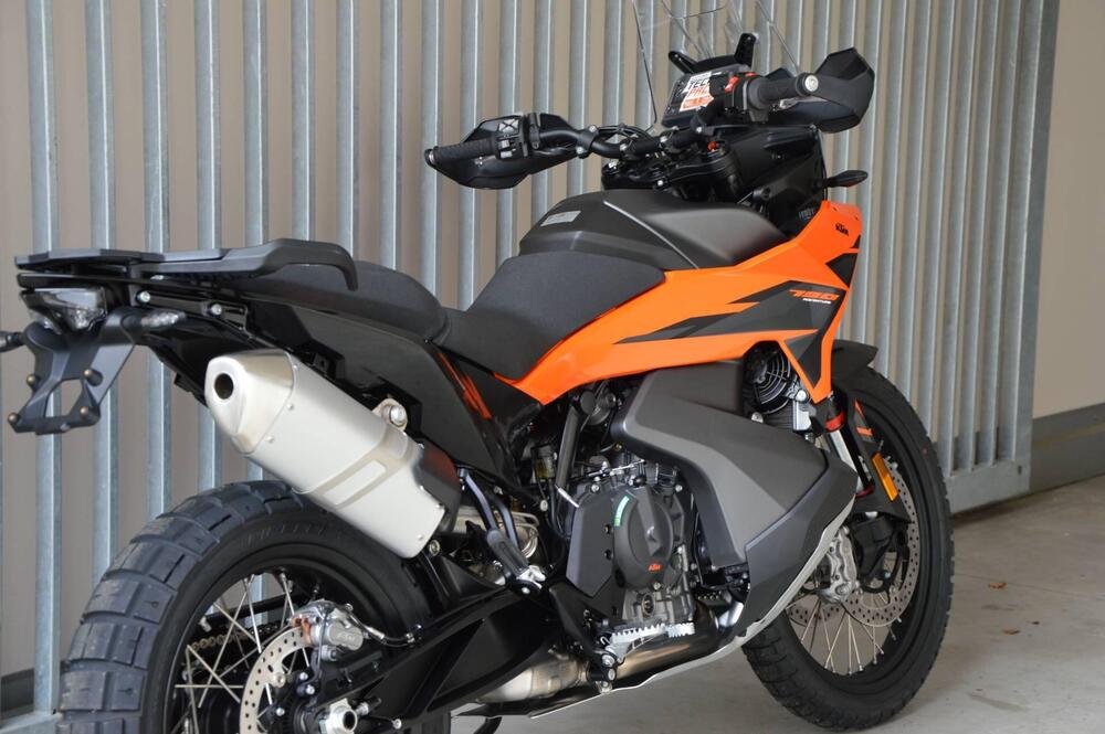 KTM 790 Adventure (2025 - 26) (4)