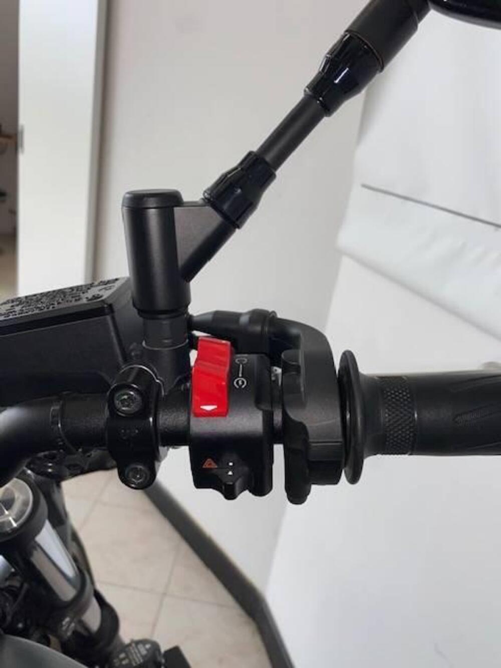 Yamaha XSR 700 (2021) (13)