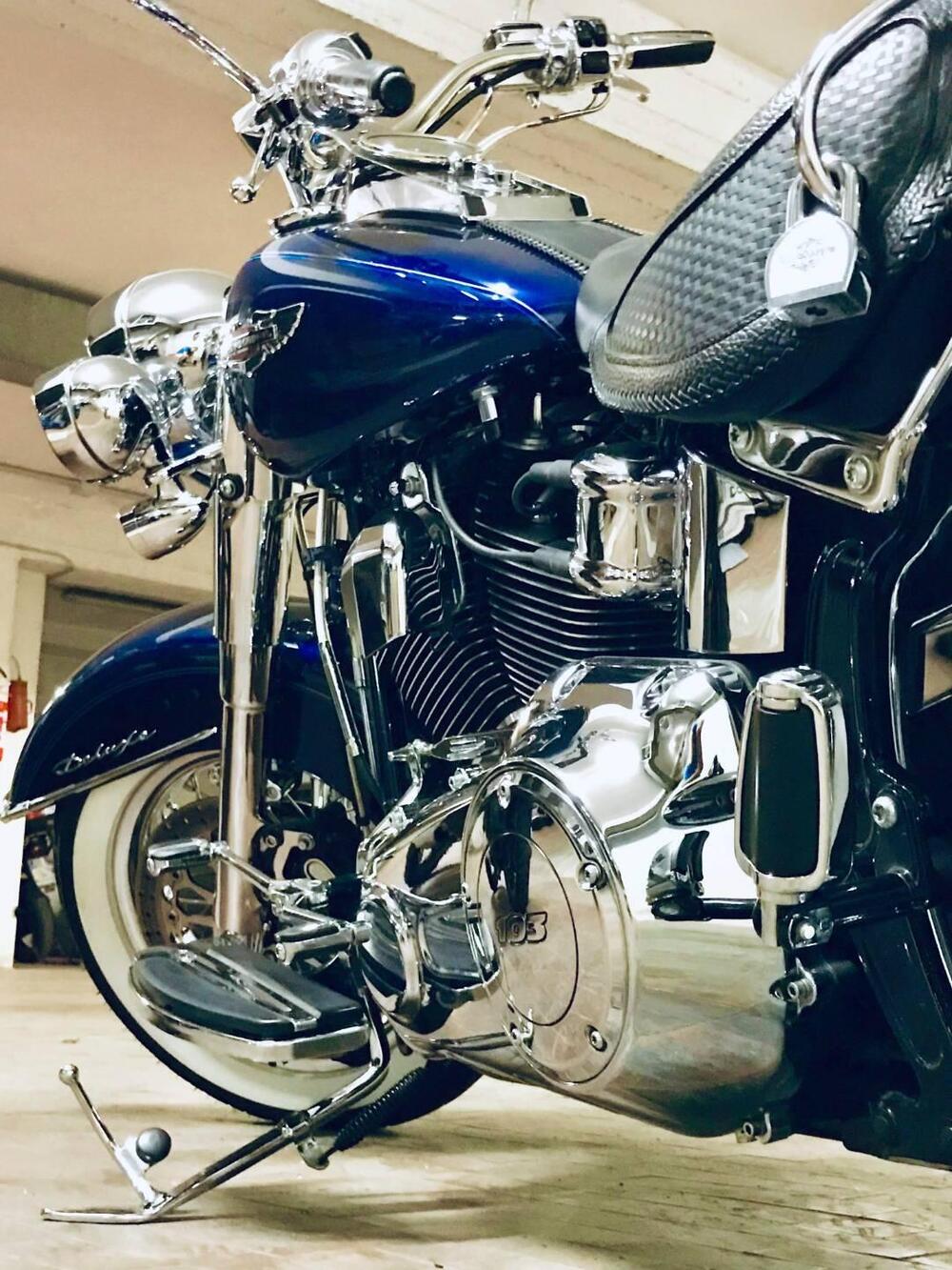 Harley-Davidson 1690 Deluxe ABS (2011 - 16) - FLSTN (4)