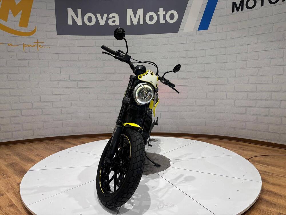 Ducati Scrambler 800 Flat Track Pro (2016 - 17) (3)