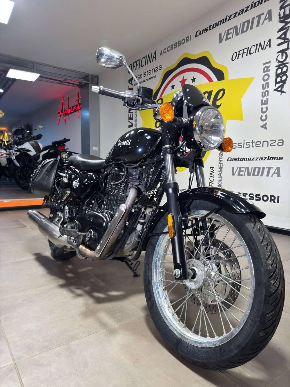 Benelli Imperiale 400 (2021 - 25) (2)