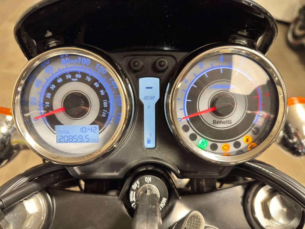 Benelli Imperiale 400 (2021 - 25) (5)