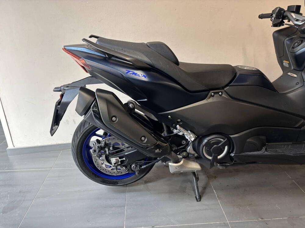 Yamaha T-Max 560 (2022 - 24) (7)