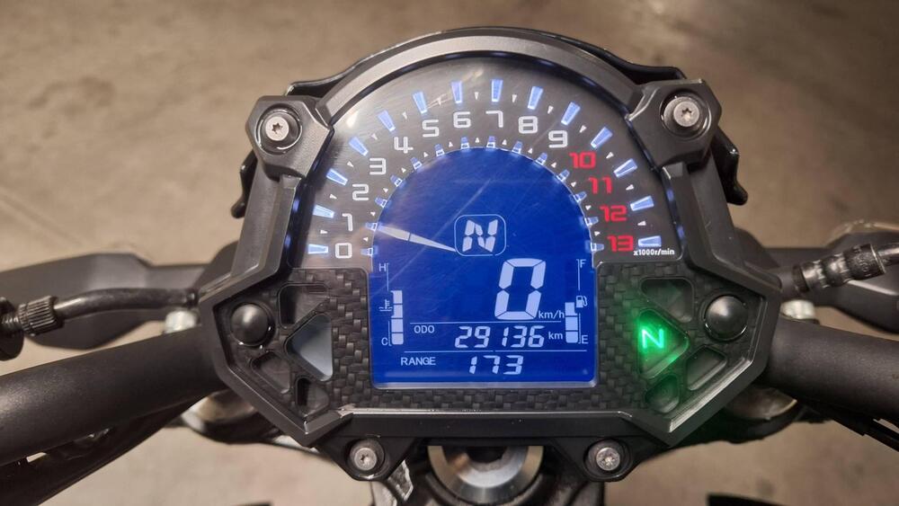 Kawasaki Z 650 (2017 - 19) (4)