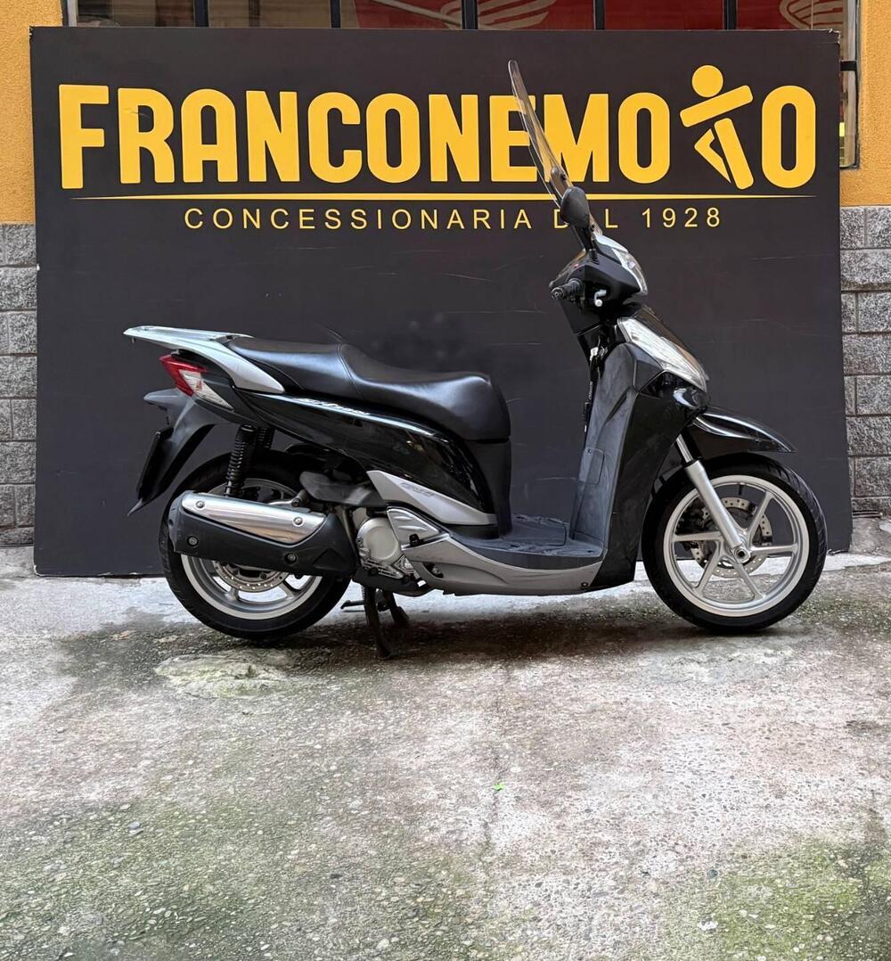 Honda SH 300 i (2011 - 14) (2)