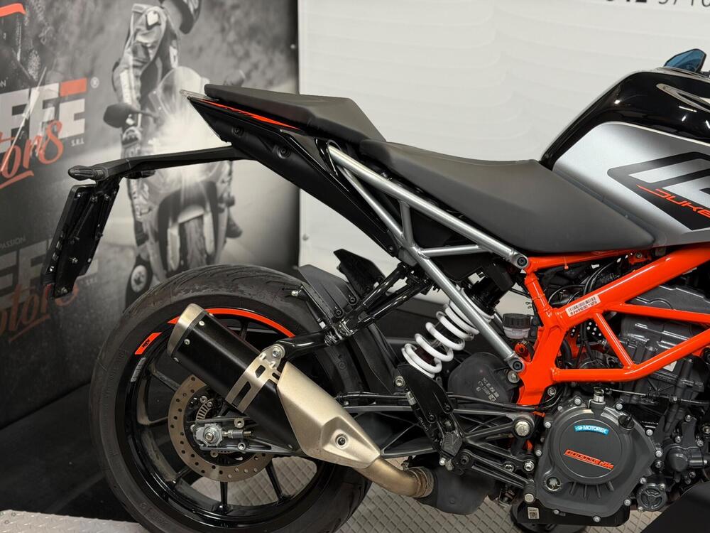 KTM 125 Duke (2024 - 25) (3)