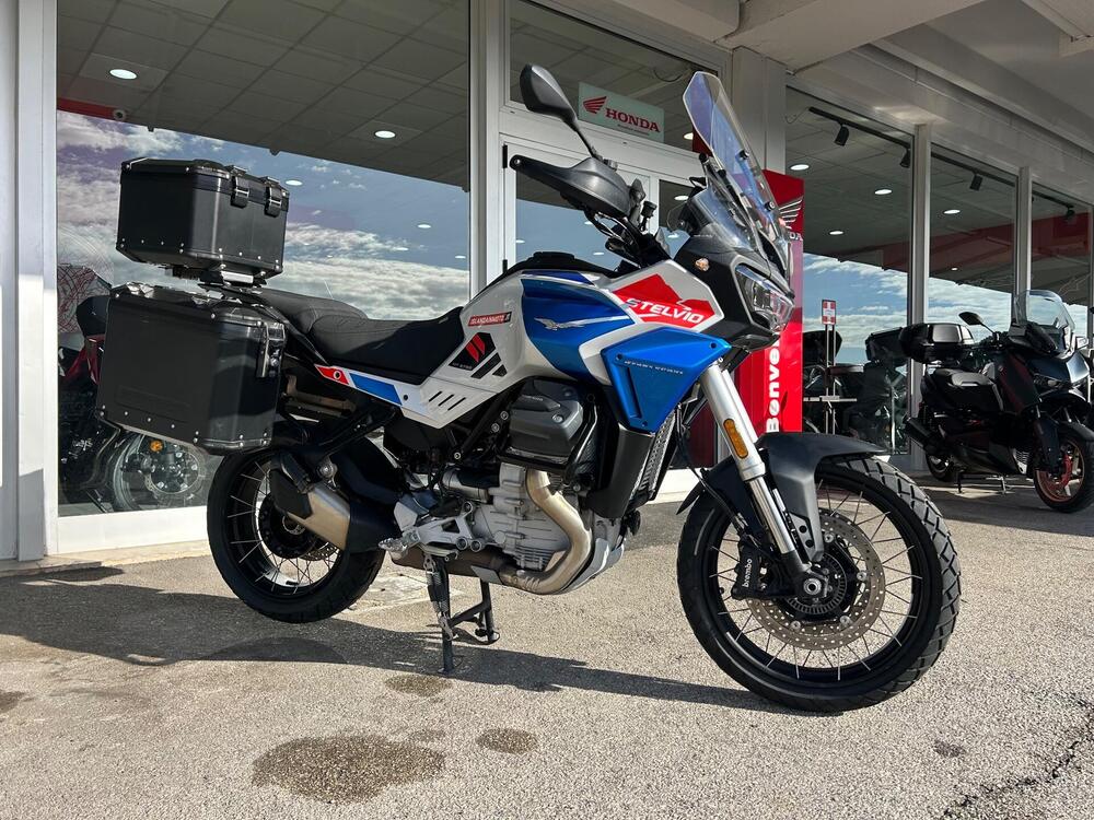 Moto Guzzi Stelvio Duecento Tributo (2025 - 26) (2)
