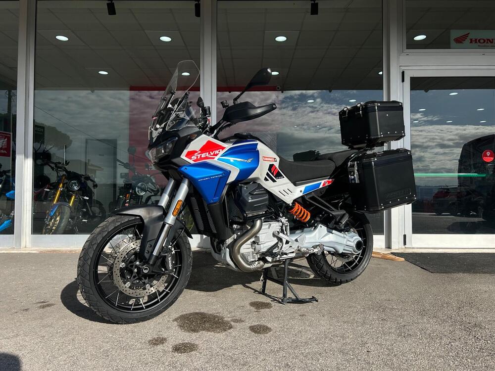 Moto Guzzi Stelvio Duecento Tributo (2025 - 26)
