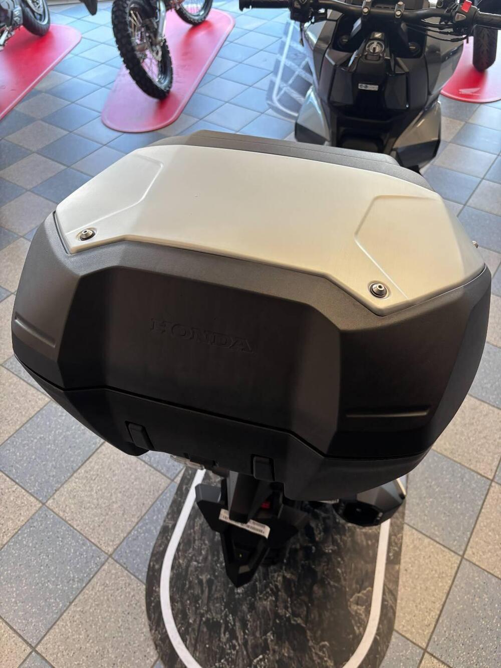 Honda ADV 350 (2025 - 26) (7)