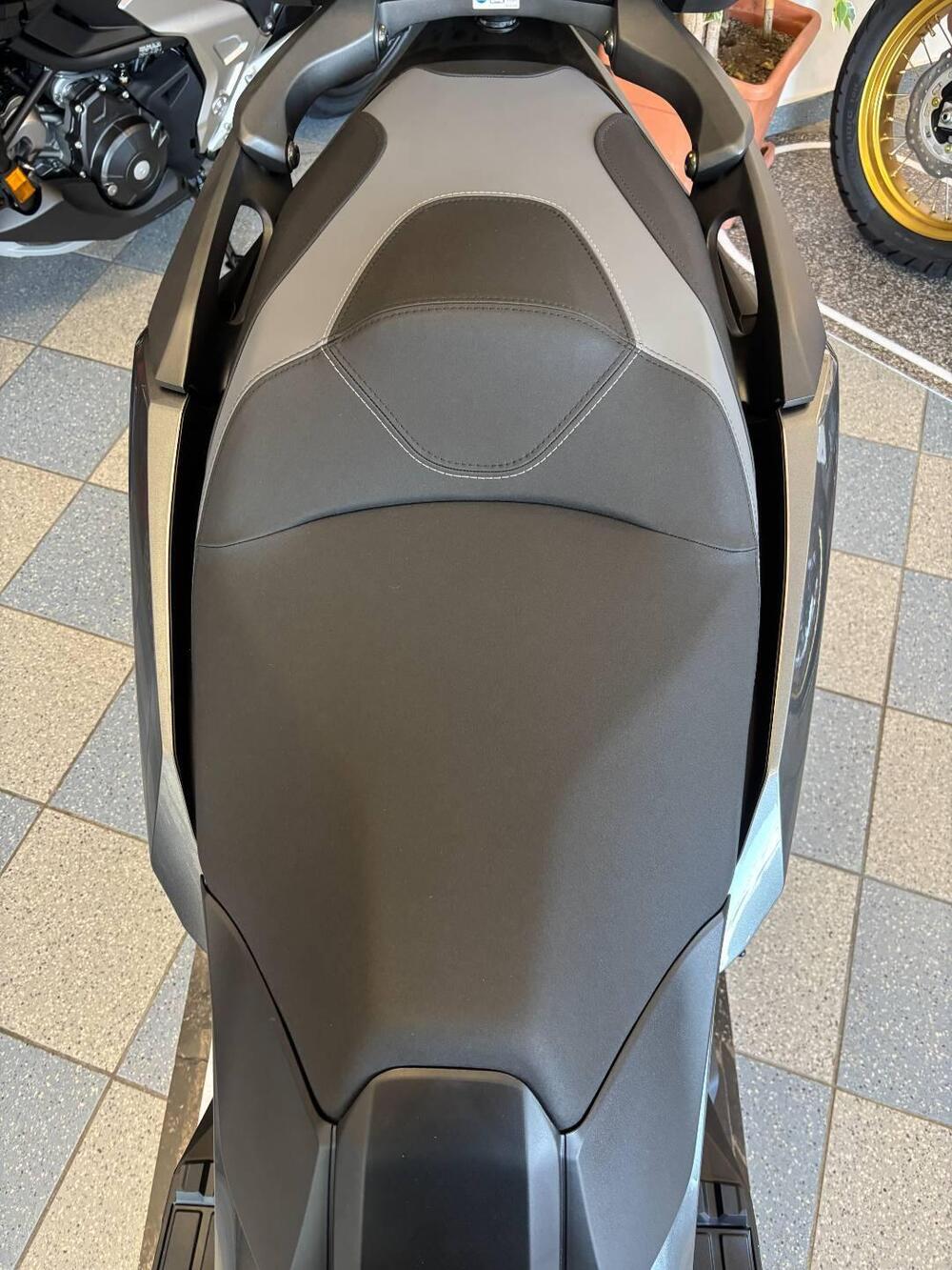 Honda ADV 350 (2025 - 26) (4)