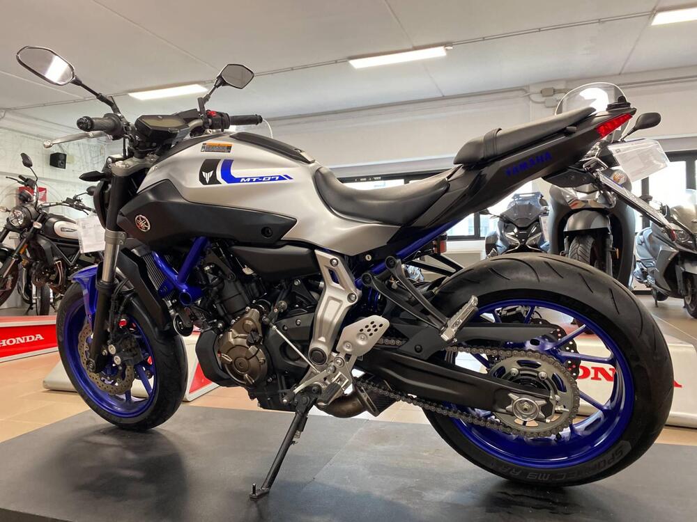 Yamaha MT-07 ABS (2014 - 16) (10)