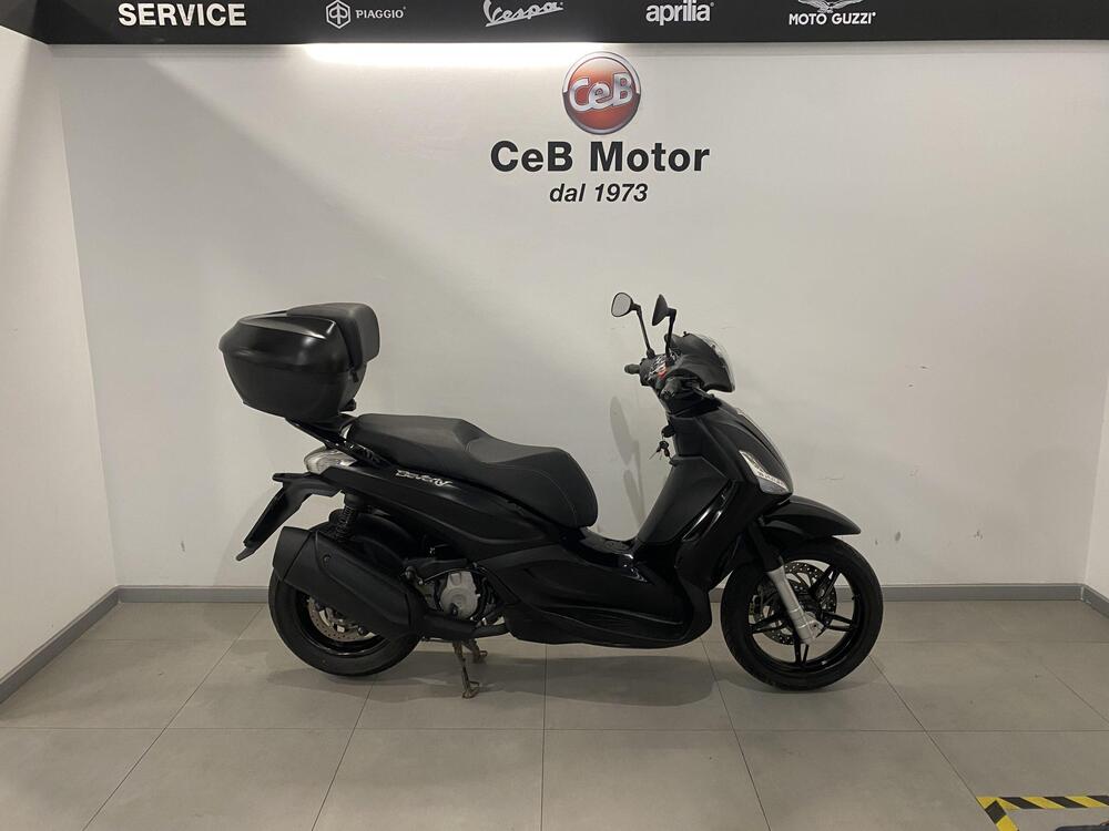 Piaggio Beverly 350 ABS (2016 - 20)