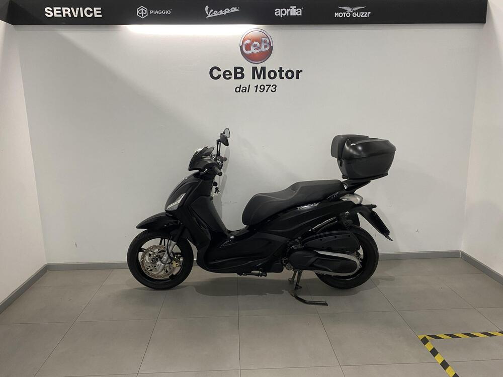 Piaggio Beverly 350 ABS (2016 - 20) (5)