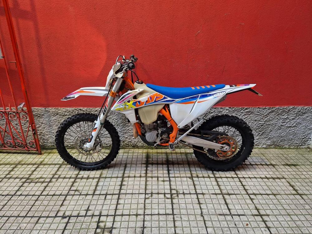 KTM 450 EXC-F Six Days (2022) (4)