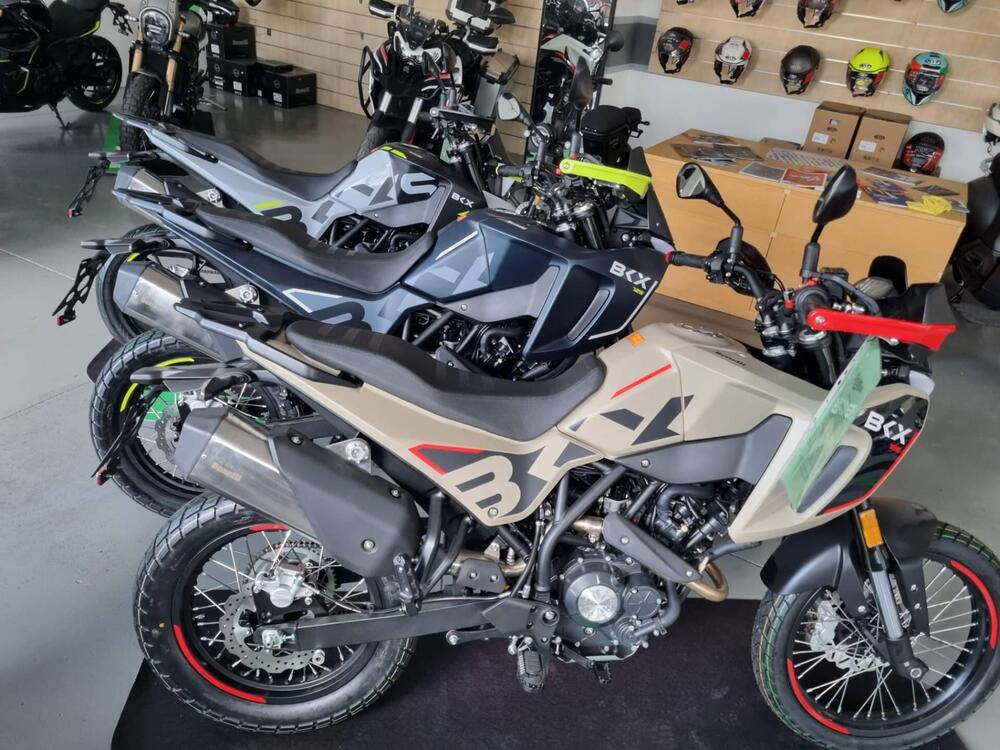 Benelli BKX 125 (2026) (7)