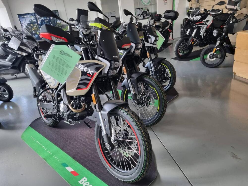 Benelli BKX 125 (2026) (9)