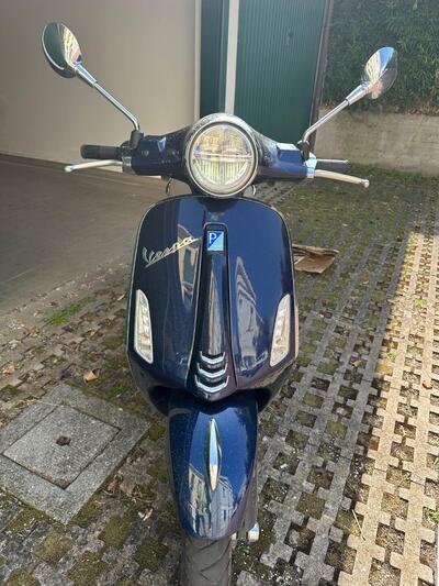 Vespa Primavera 125 3V i-get ABS (2017 - 18) usata