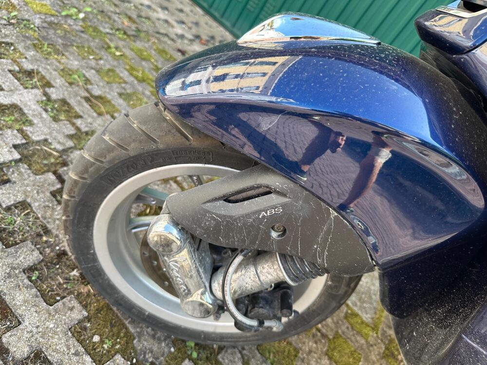 Vespa Primavera 125 3V i-get ABS (2017 - 18) (4)