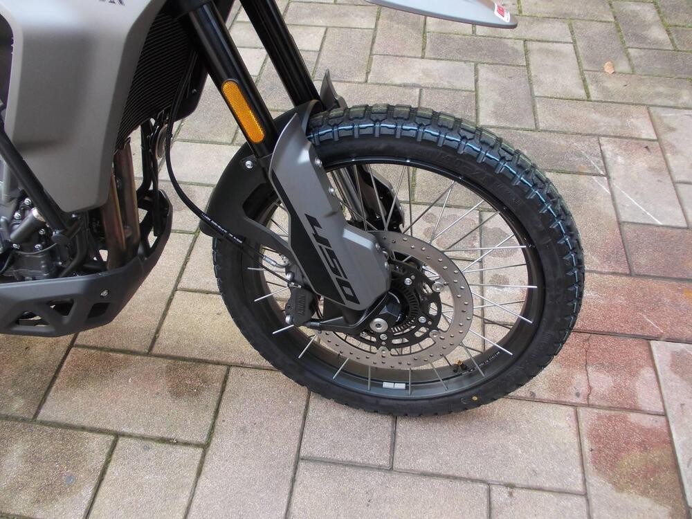 Moto Morini Allthrike 450 (2025 - 26) (14)