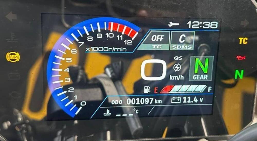 Suzuki GSX-8R (2024 - 26) (5)