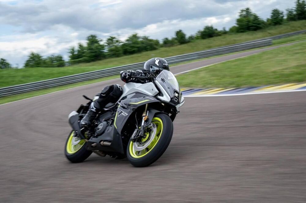 Benelli Tornado 550 (2025 - 26) (9)