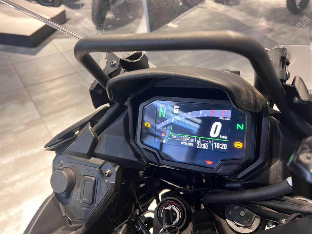 Kawasaki Versys 650 Tourer (2022 - 24) (7)