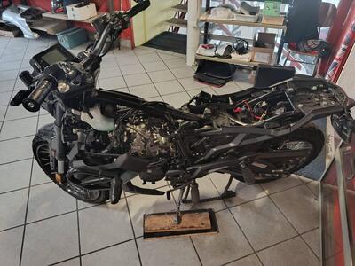 Zontes ZT125-GK (2022 - 25) usata