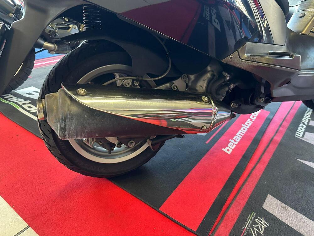 Aprilia Atlantic 250 (2004 - 11) (15)