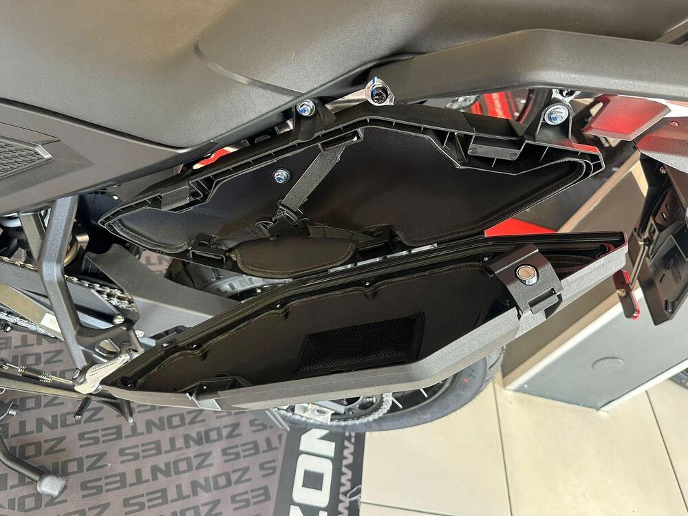 Zontes ZT703-F (2025 - 26) (11)