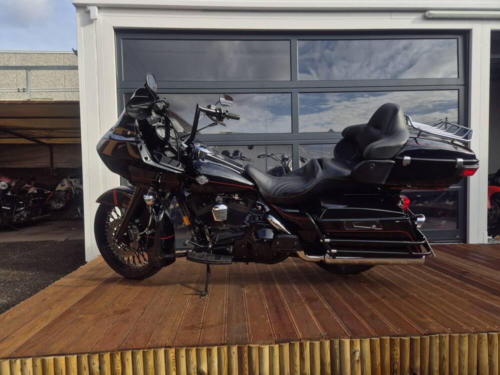 Harley-Davidson 1340 Electra Glide Ultra Classic (1994 - 98) - FLHTCU (4)