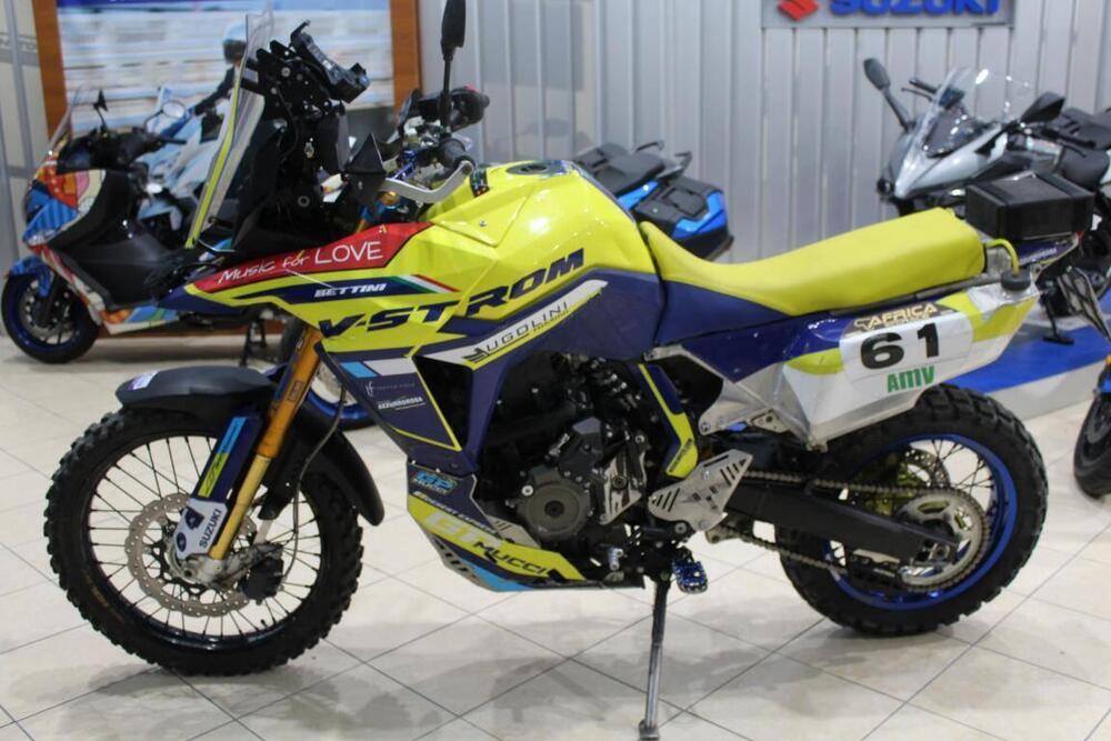 Suzuki V-Strom 800DE (2023 - 24)