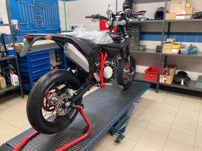 Betamotor RR 125 4T Motard R (2025 - 26) nuova