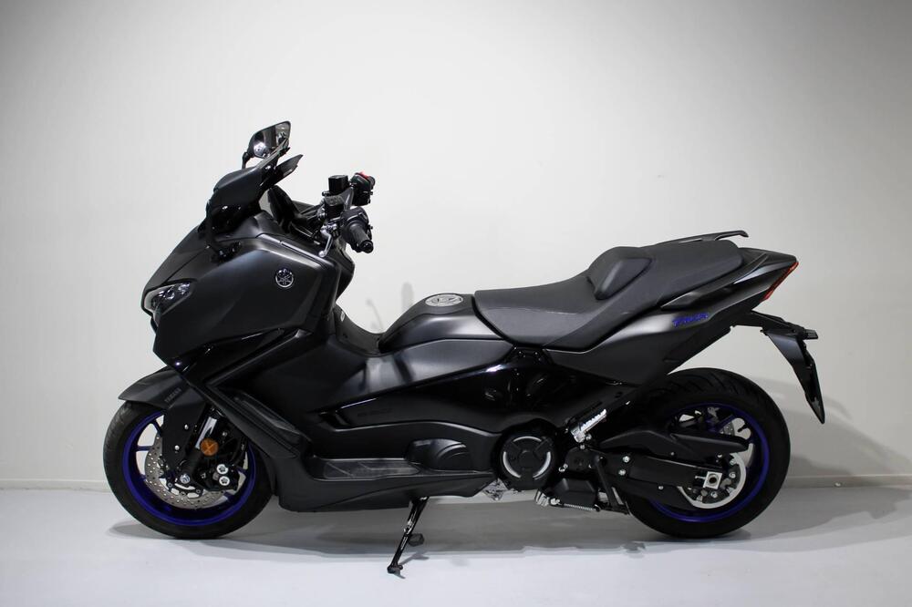 Yamaha T-Max 560 (2025 - 26) (4)