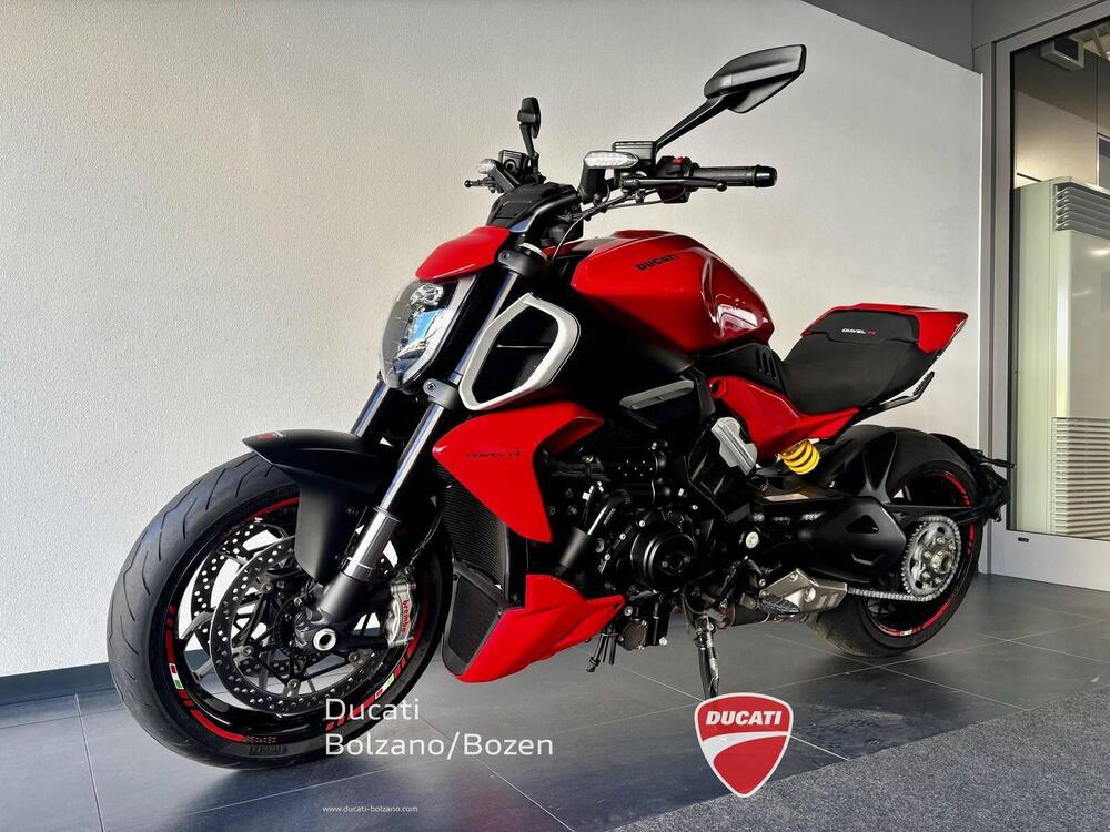 Ducati Diavel V4 (2023 - 26) (4)
