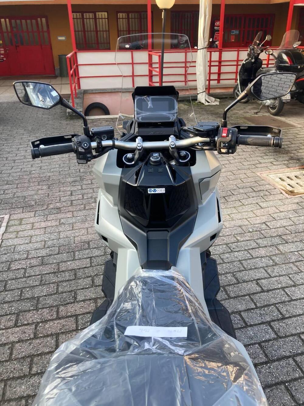 Honda X-ADV 750 (2025 - 26) (5)