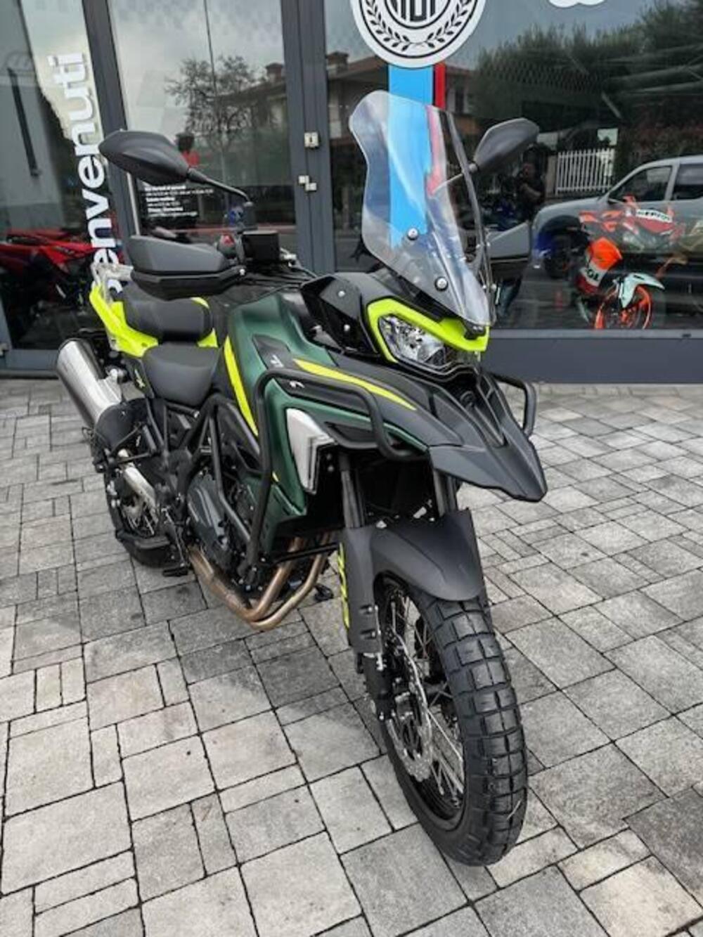Benelli TRK 702X (2026) (2)