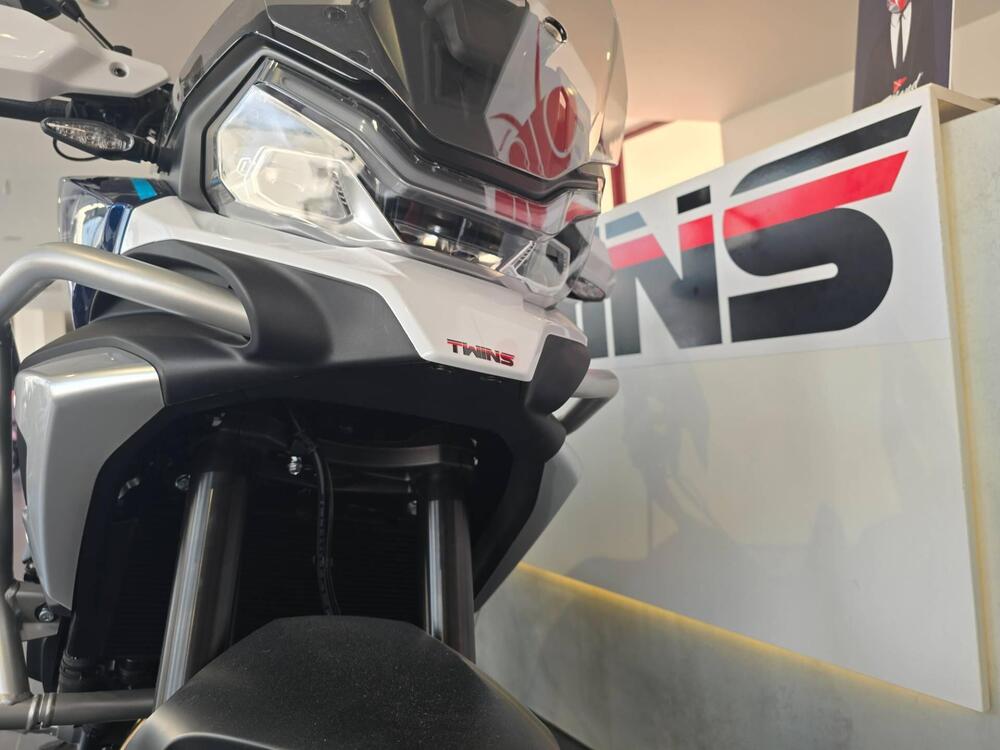 CFMOTO 700MT Adventure (2025 - 26) (10)