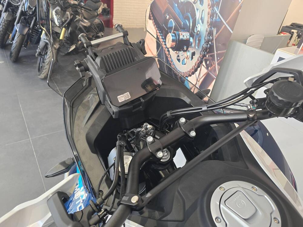 CFMOTO 700MT Adventure (2025 - 26) (13)