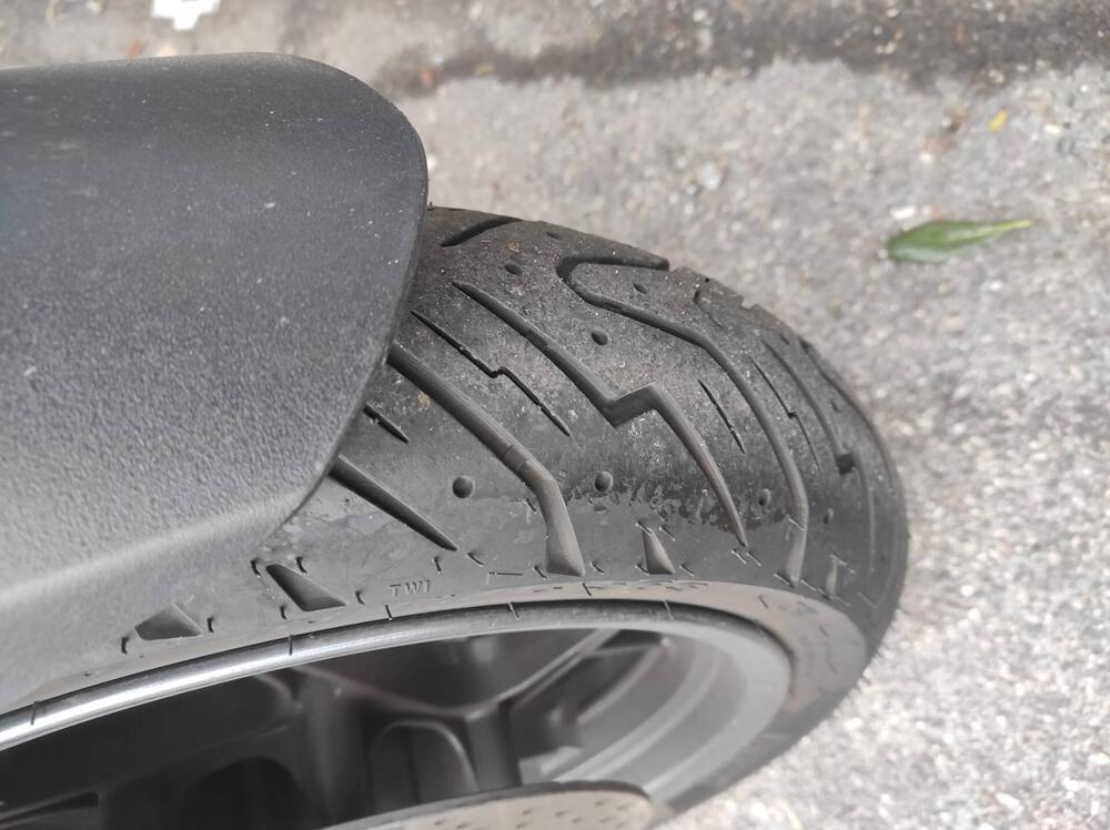 Yamaha X-Max 300 ABS (2017 - 20) (5)