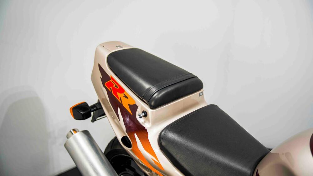 Honda CBR 900 RR (10)