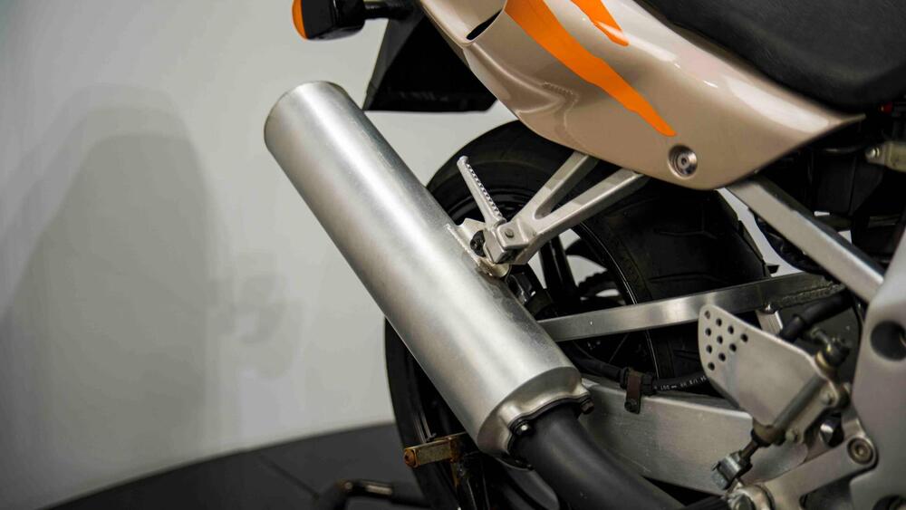 Honda CBR 900 RR (12)