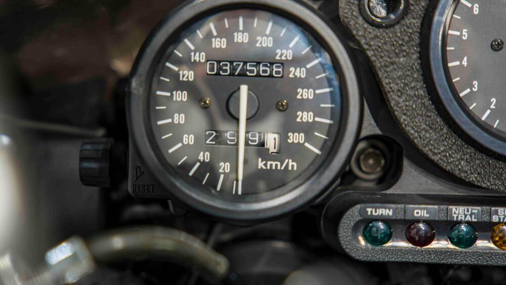 Honda CBR 900 RR (19)