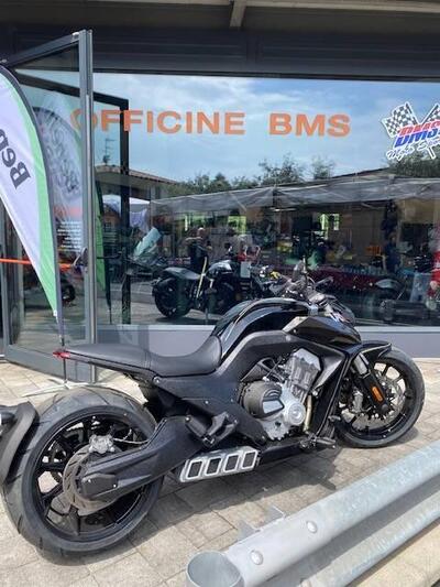 Benda Motorcycles LFC 700 (2024 - 26) nuova